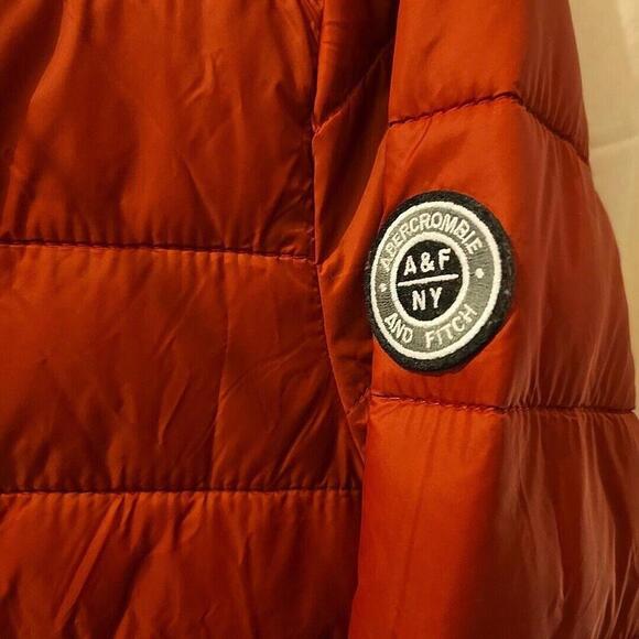 Women’s Abercrombie And Fitch Red Puffer Size Small  (YT-483)‎ New With Tags - Picture 8 of 13